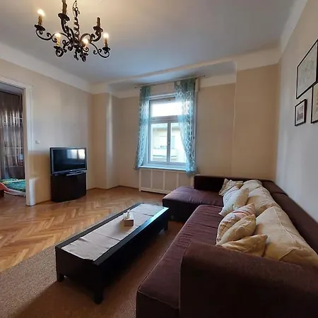 Terrific Tatra Apartment Budapest Exterior photo