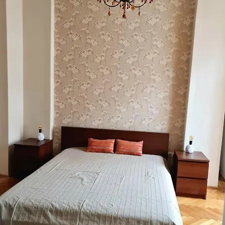 Terrific Tatra Apartment Budapest Exterior photo